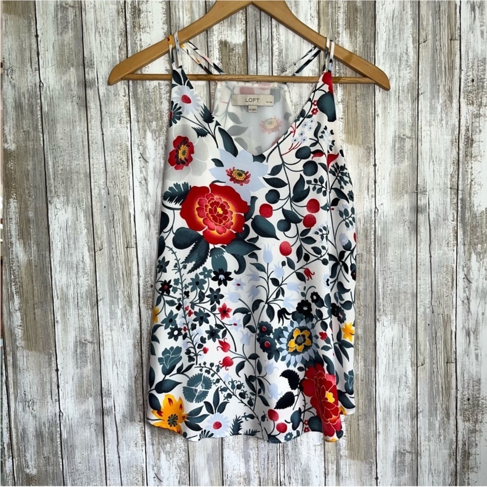 Loft White Floral Tank - Picture 2 of 5